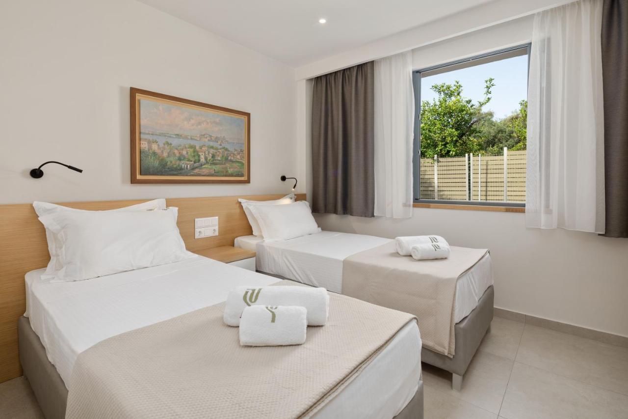 Perithia Suites Екстер'єр фото