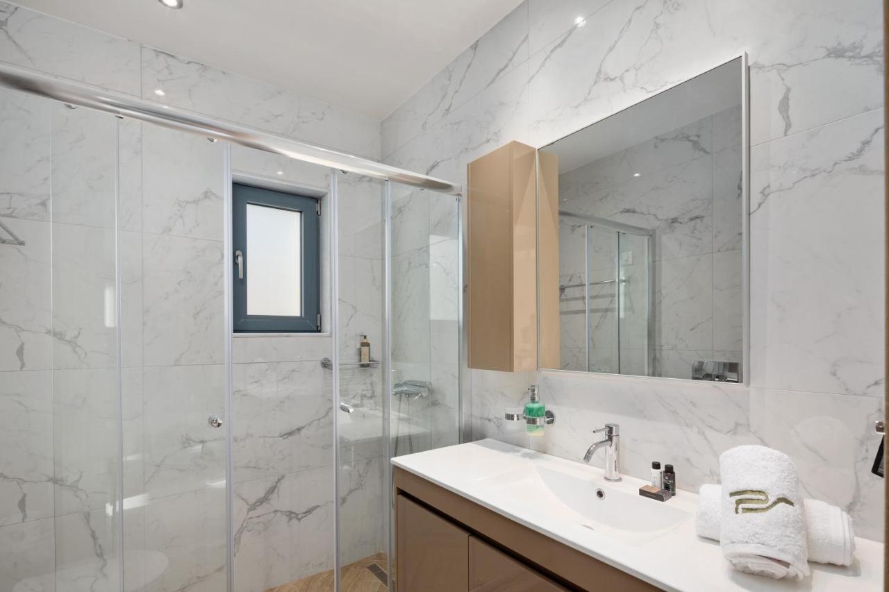 Perithia Suites Екстер'єр фото
