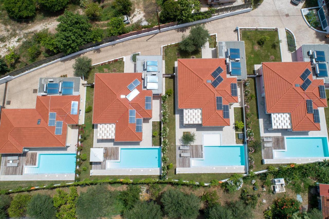 Perithia Suites Екстер'єр фото