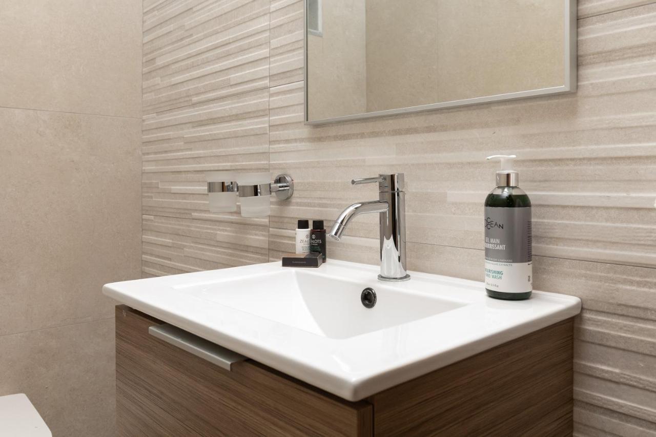 Perithia Suites Екстер'єр фото